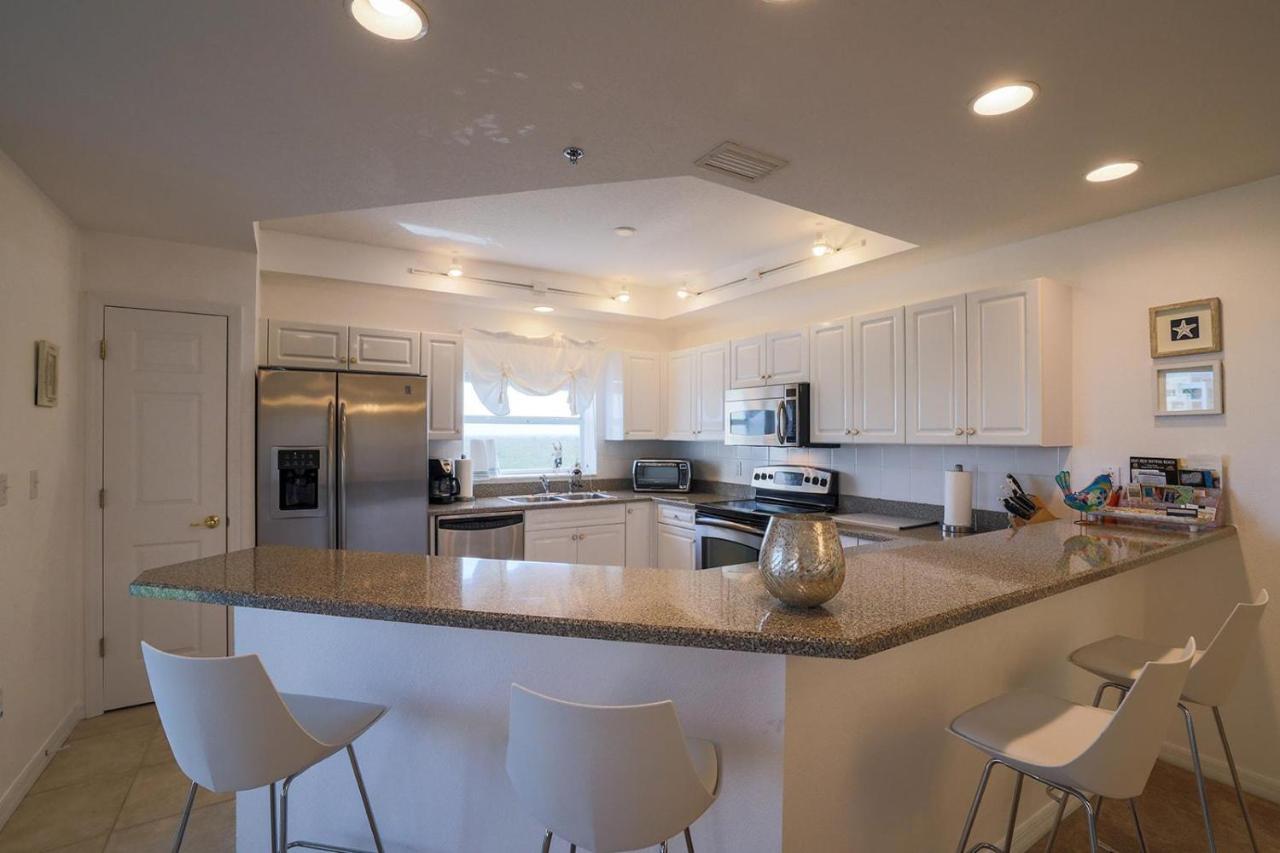 3 Bedroom 2 Bath Oceanwalk Condo With Estuary Views New Smyrna Beach Extérieur photo