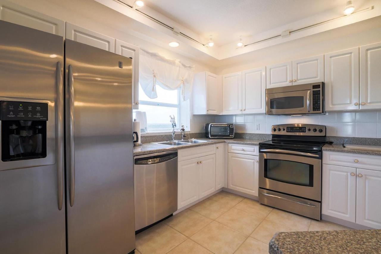 3 Bedroom 2 Bath Oceanwalk Condo With Estuary Views New Smyrna Beach Extérieur photo