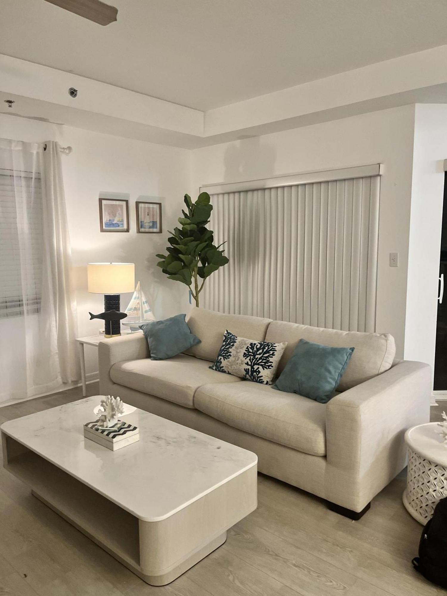 3 Bedroom 2 Bath Oceanwalk Condo With Estuary Views New Smyrna Beach Extérieur photo